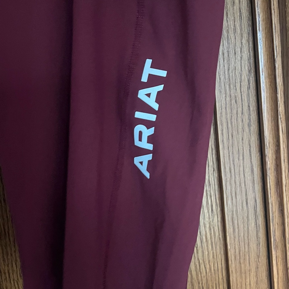 Ariat Maroon Compression Leggings - Picture 4 of 5